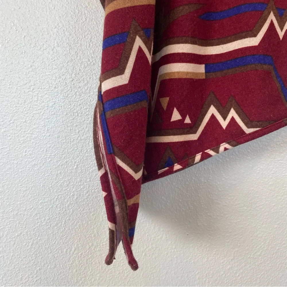 Papaya Southwest Print Asymmetrical Sweater Shirt Poncho‎ Like Size Small Drapey